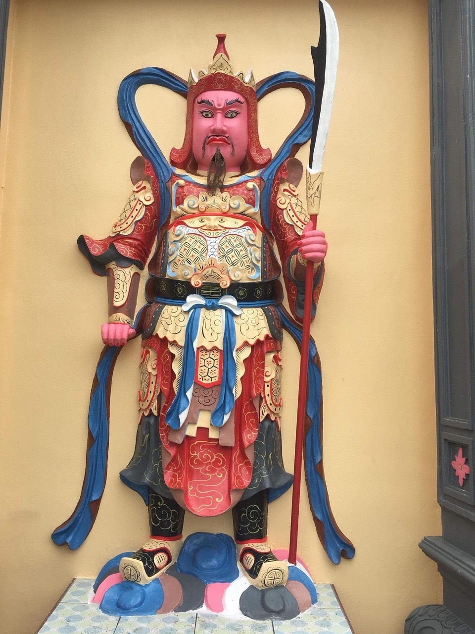 Tượng Chấn Cổng