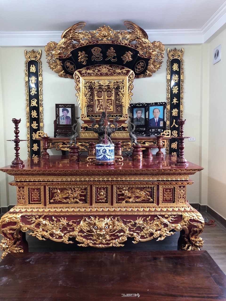 Sập rồng chầu , cuốn thư Tùng Hạc Sơn Son phủ vàng Kim đẹp