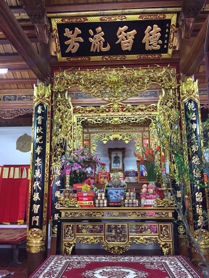 Cách sắp xếp bàn thờ gia tiên